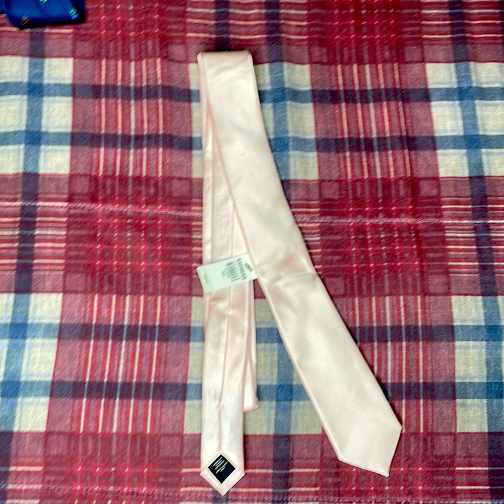 Express tie pink